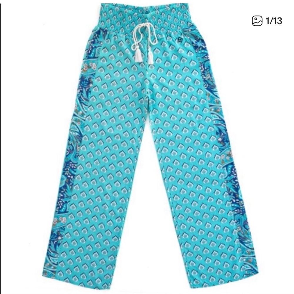 Vera Bradley Aqua Patterned Casual Pants